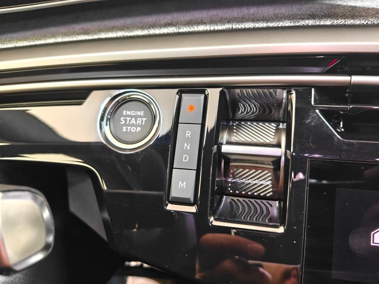 PEUGEOT 3008 3ª serie 3008 Hybrid 145 e-DCS6 A...