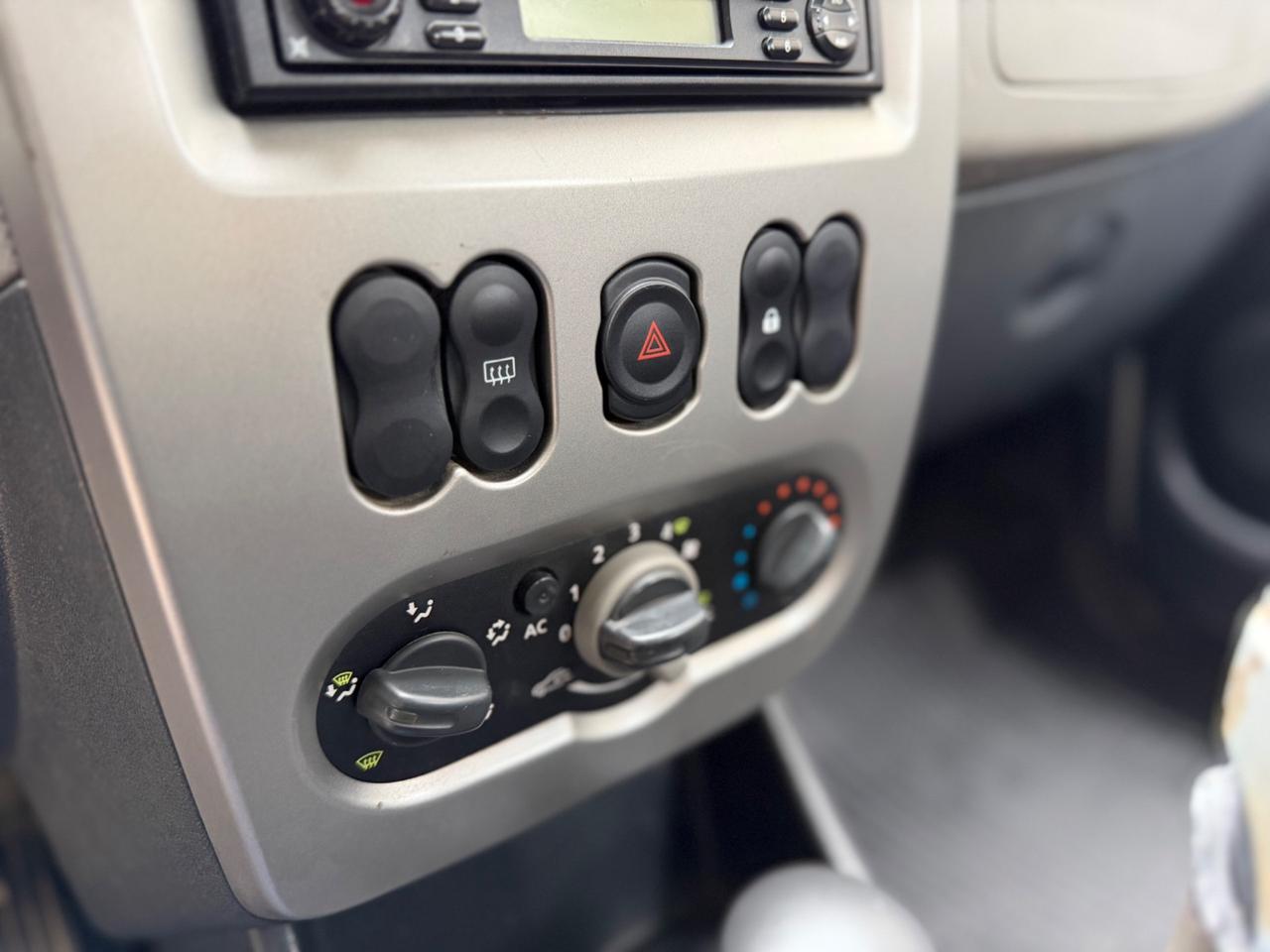 Dacia Sandero 1.4 8V GPL Ambiance NEOPATENTATI