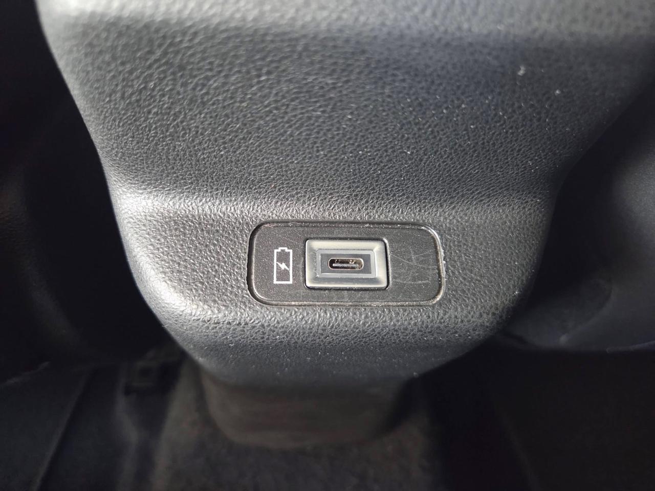 Jeep Avenger 1.2 Turbo 110 CV MHEV Altitude