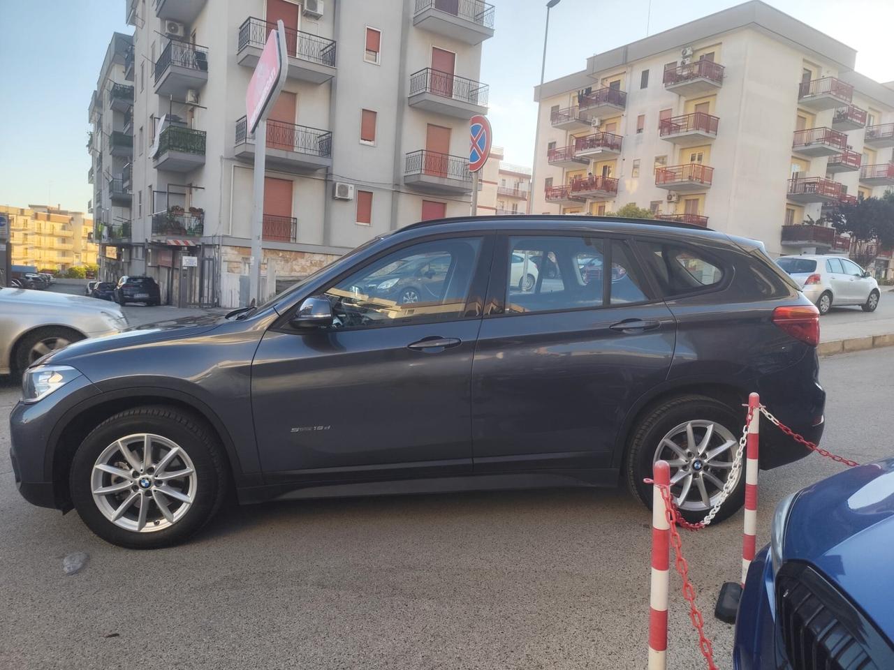 Bmw X1 sDrive18d Advantage * Navi * Full * Garantito 12 Mesi