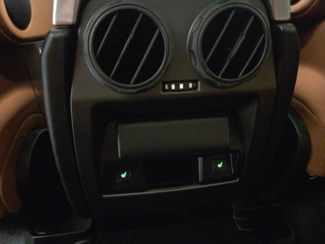 LAND ROVER Discovery 4 3.0 SDV6 Landmark Edition E6B