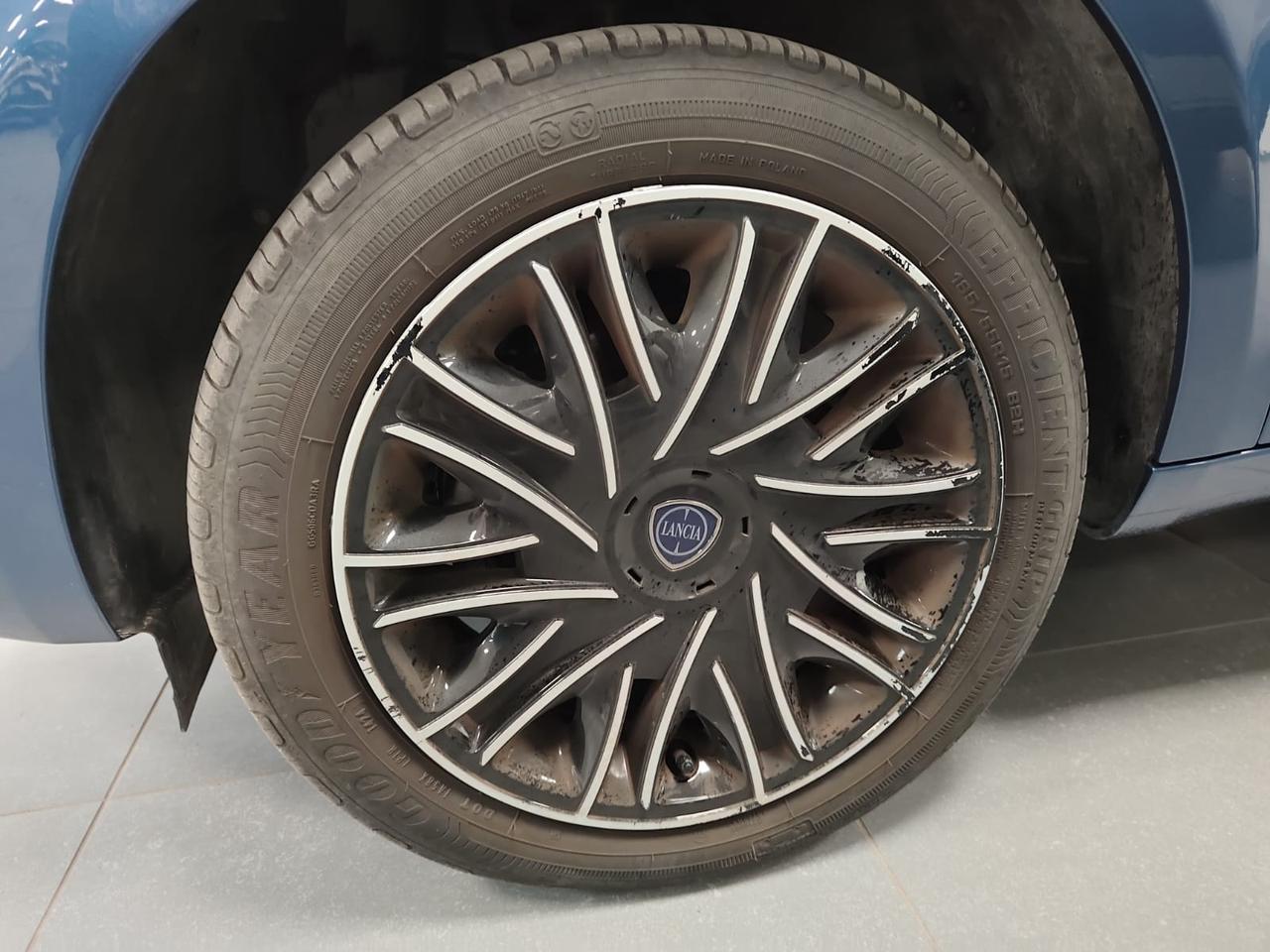 LANCIA Ypsilon My24 1.0 Firefly 70 CvStart&Stop Hybrid Oro