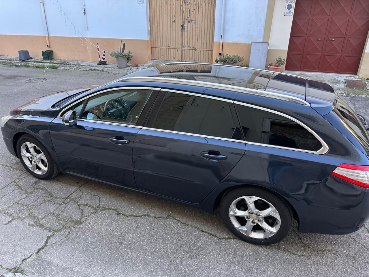 Peugeot 508 1.6 e-HDi 115CV cambio robotizzato S&S SW Ciel Allure