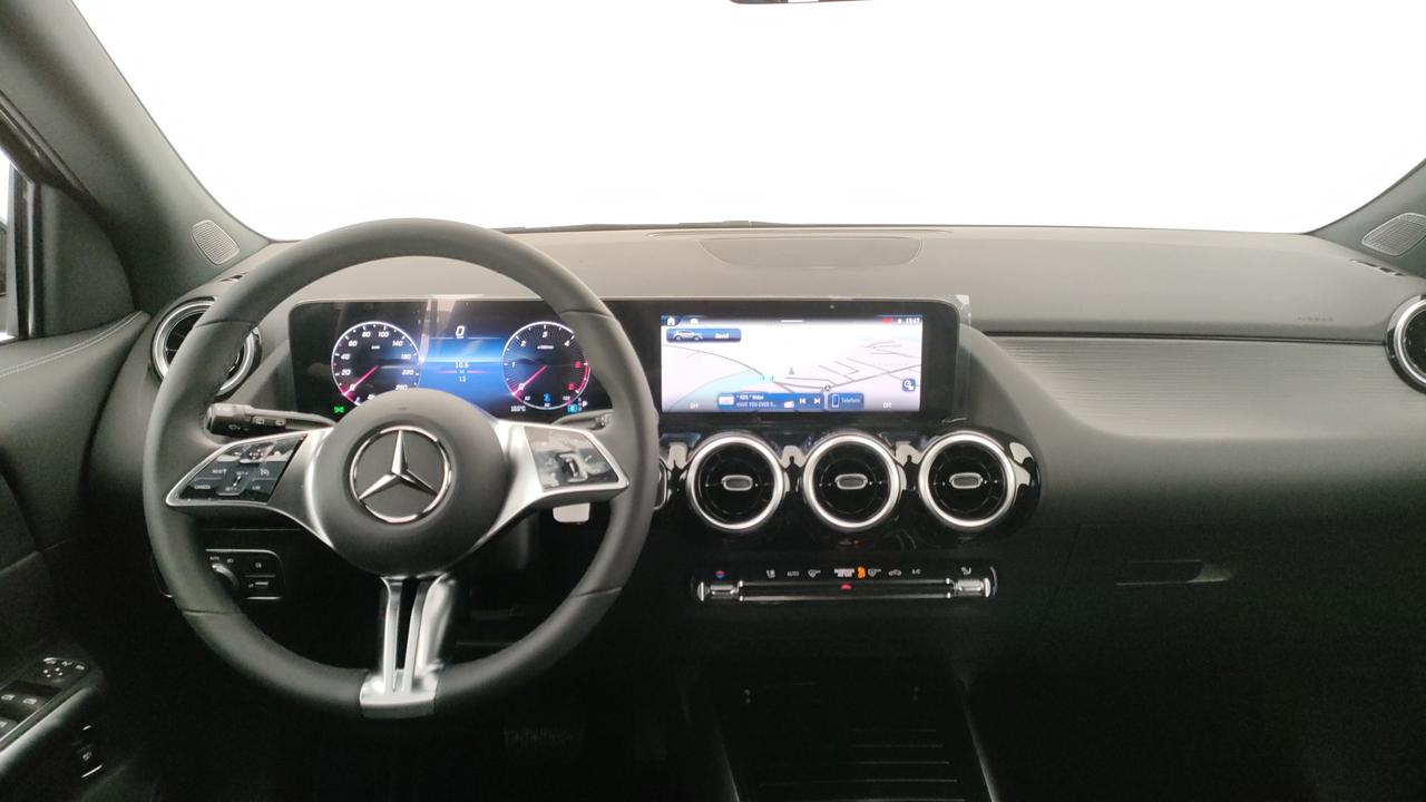 Mercedes-Benz GLA 180 d Automatic