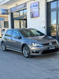 Volkswagen Golf 5p 1.6 tdi Highline 110cv dsg. R-LINE ,APPLE CARPLAY,ANDROID AUTO,BLUETOOTH,NAVI,FARI LED