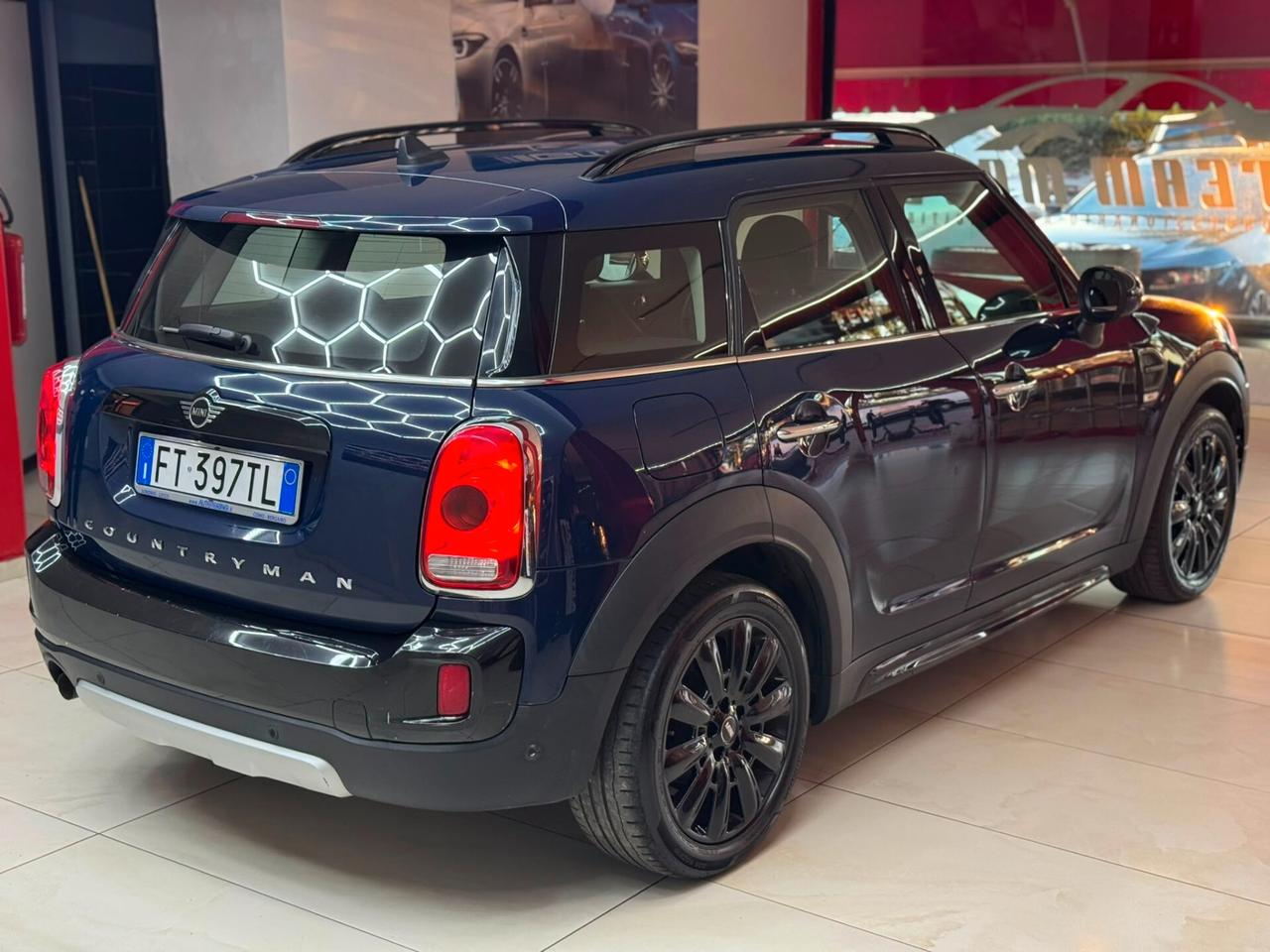 Mini One Countryman 1.5 Hype