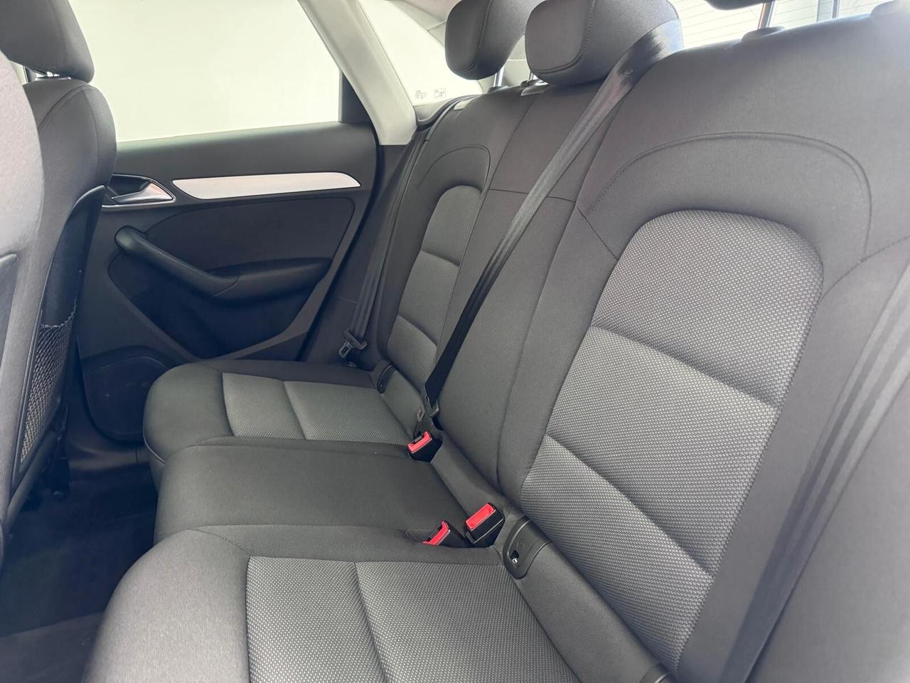 Audi Q3 2.0 TDI 150 CV quattro S tronic Sport