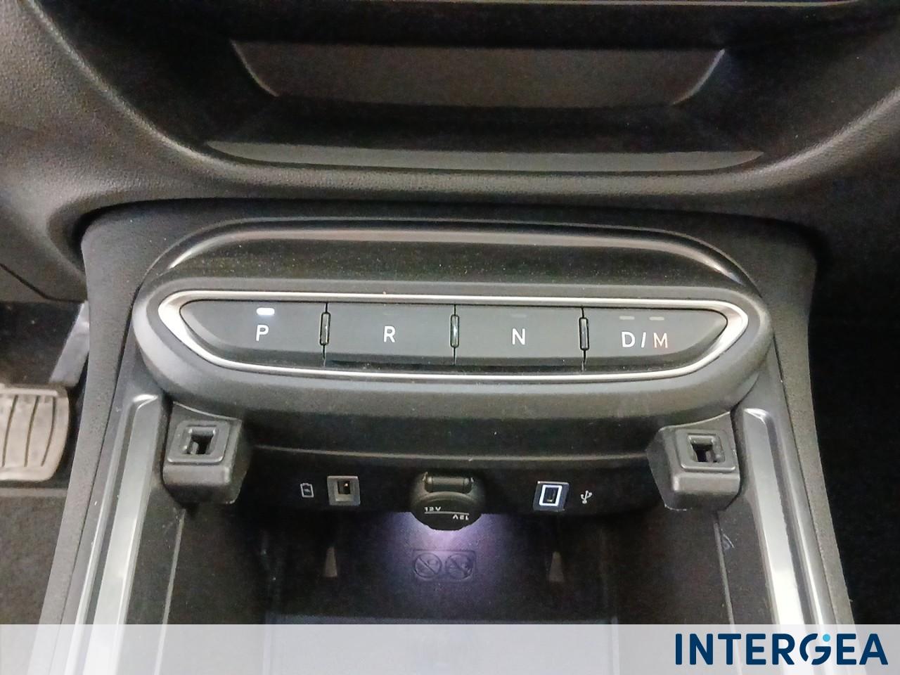FIAT 600 1.2 hybrid La Prima 110cv auto