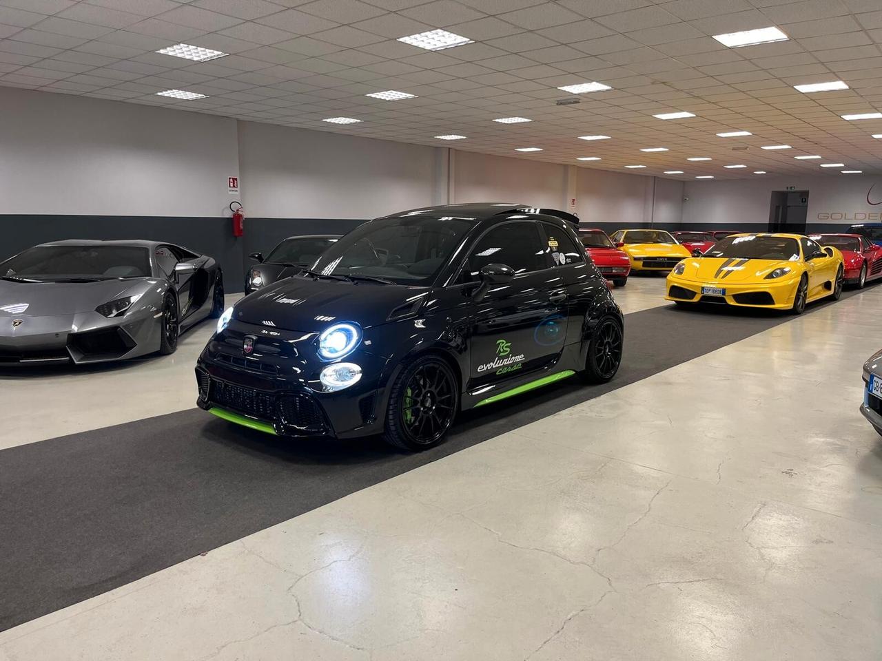 Abarth 595 1.4 Turbo T-Jet 180 CV Esseesse