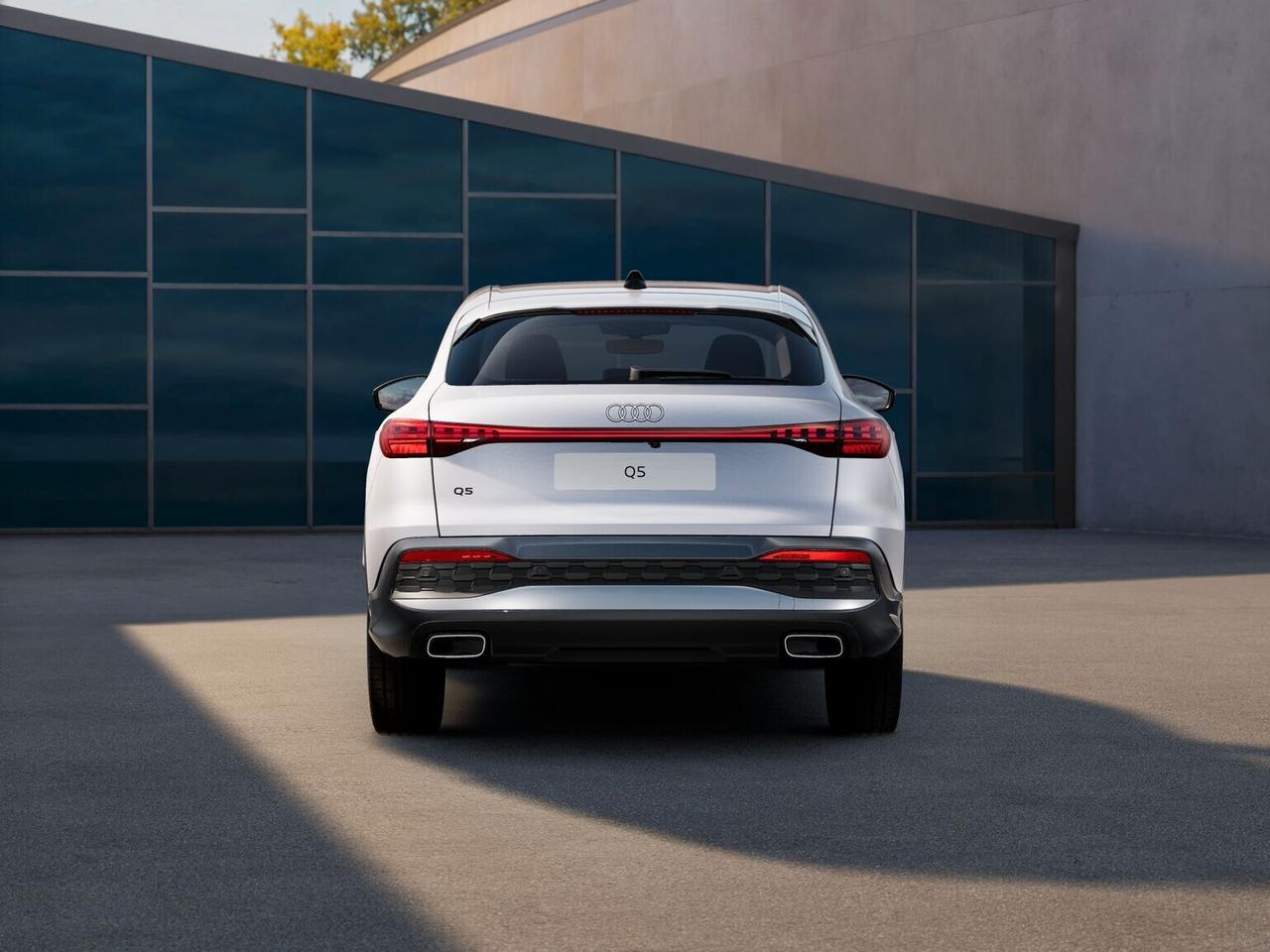 Audi Q5 SPB TDi 150 kW mHEV+ S tronic quattro Business Advanced