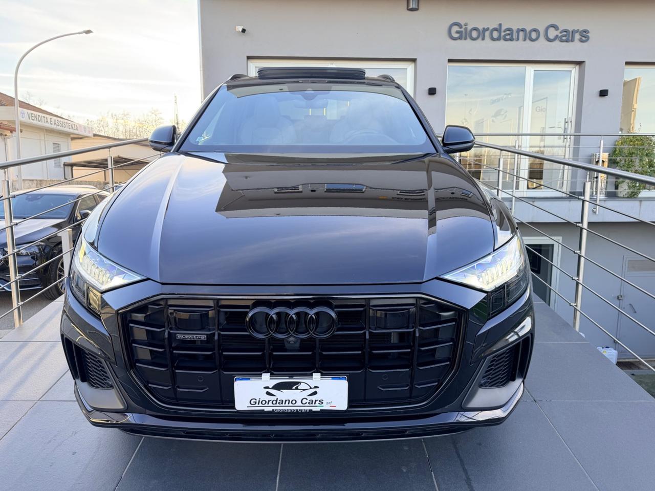 Audi Q8 50 TDI 286 CV quattro tiptronic S-Line tetto