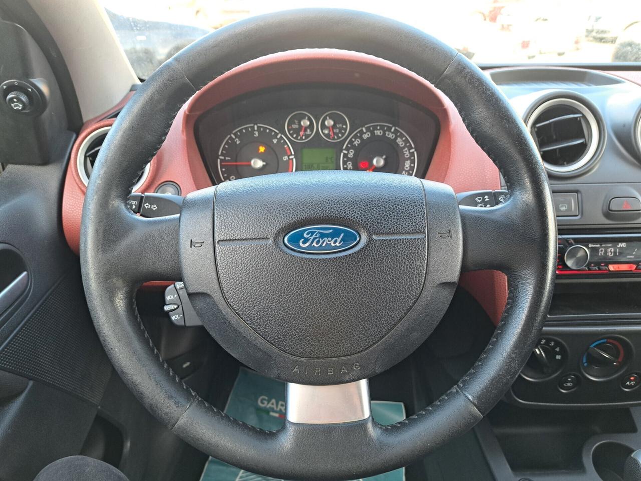 Ford Fiesta 1.6 TDCi , 90CV 5p. Ghia/ OK NEOPATENTATI