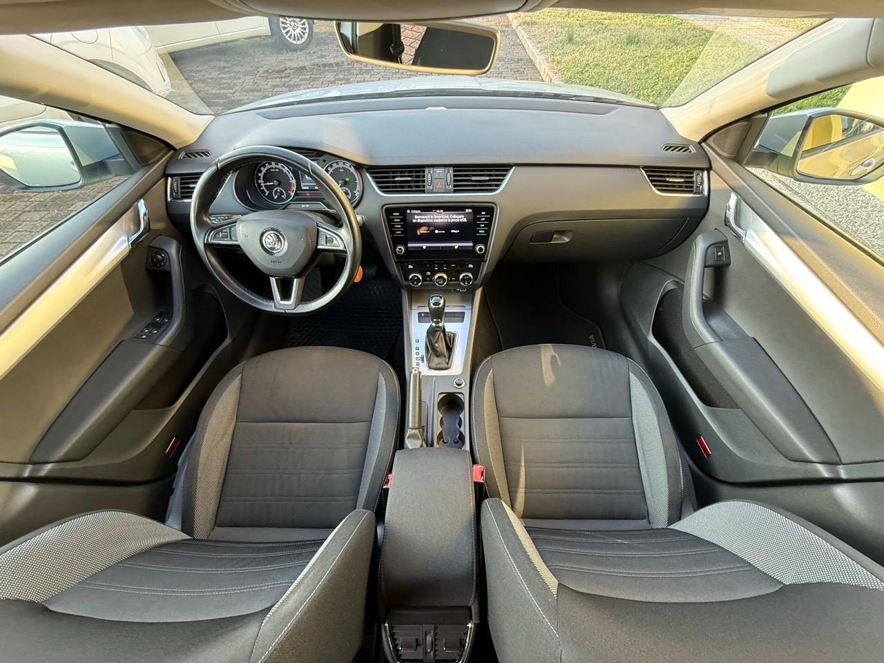 Skoda Octavia 1.6 TDI CR 115 CV DSG Wagon Executive