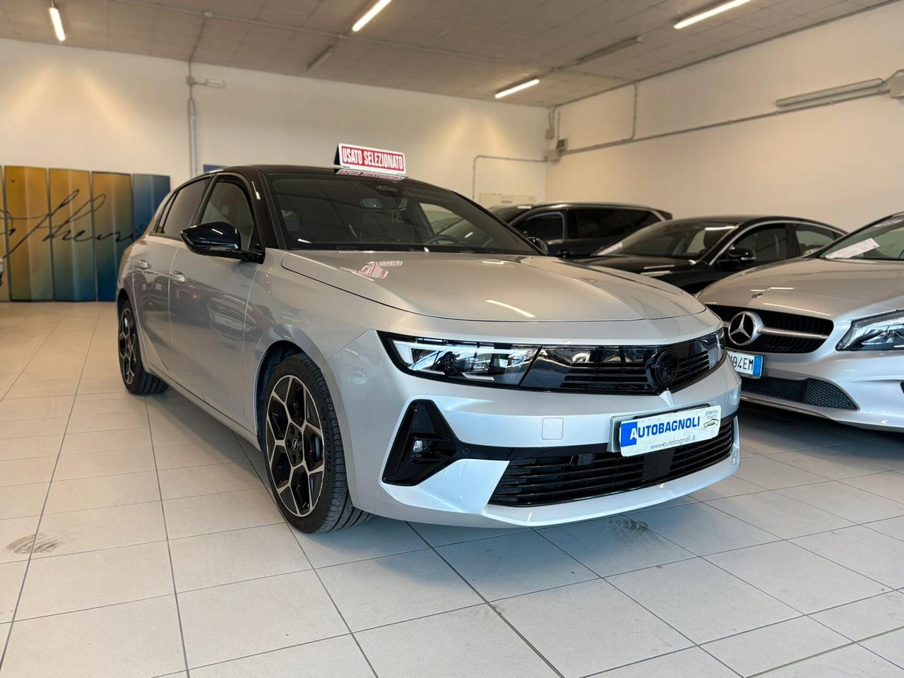 Opel Astra ULTIMATE 1.5 Turbo Diesel AT8 SPOTICAR