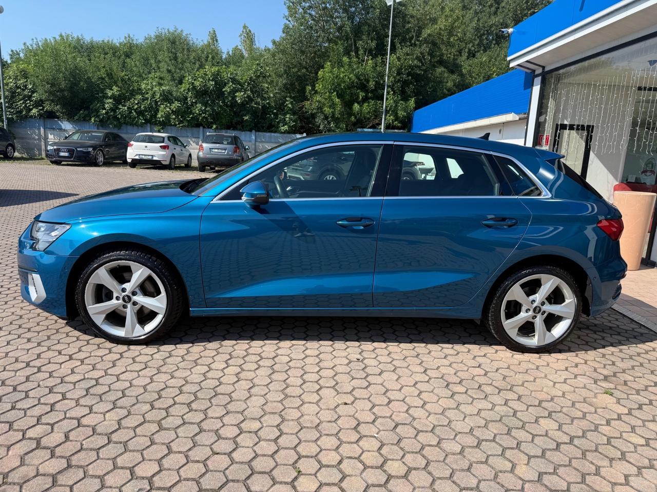 A3 Sportback Advanced 1.5 35 Electric/TFSI Cylinder on demand 110kW
