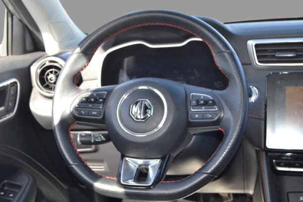 MG ZS - 1.0T 6MT LUXURY