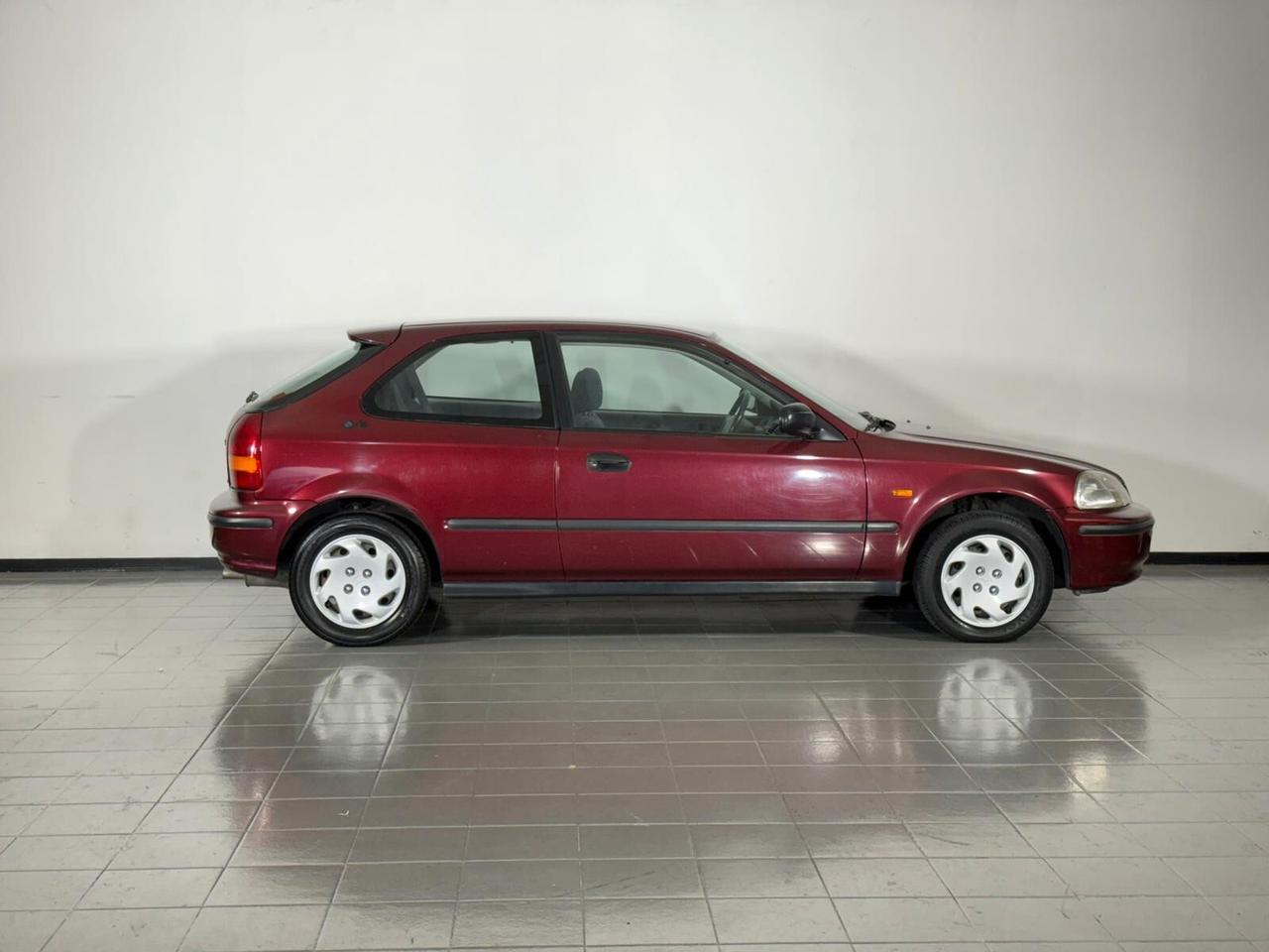 Honda Civic 1.5i 16V V-TEC cat 3 porte LS