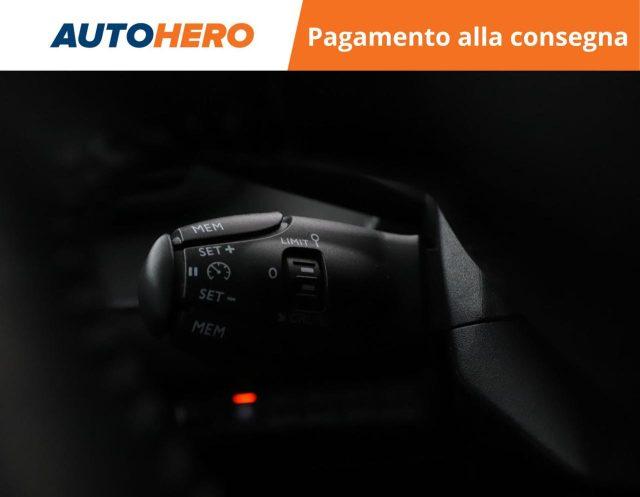 PEUGEOT 2008 PureTech 100 S&S Allure Navi Pack