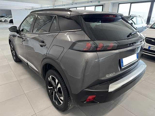 Peugeot 2008 1.2 PureTech 100 CV Allure Pack