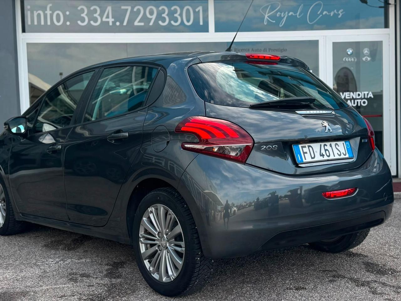 Peugeot 208 BlueHDi 75 5 porte Allure