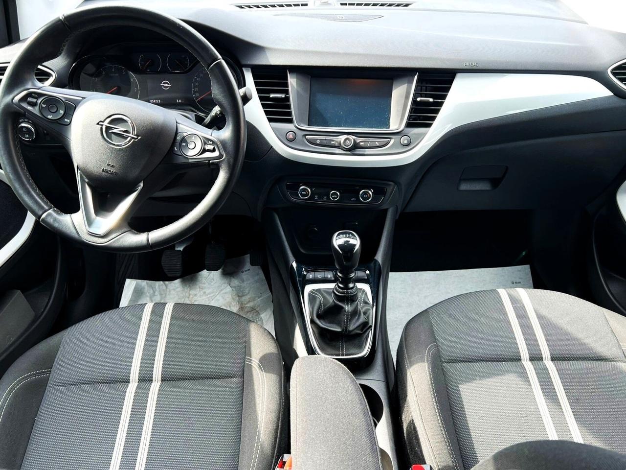 Opel Crossland 1.5 ECOTEC D 110 CV Start&Stop Design & Tech