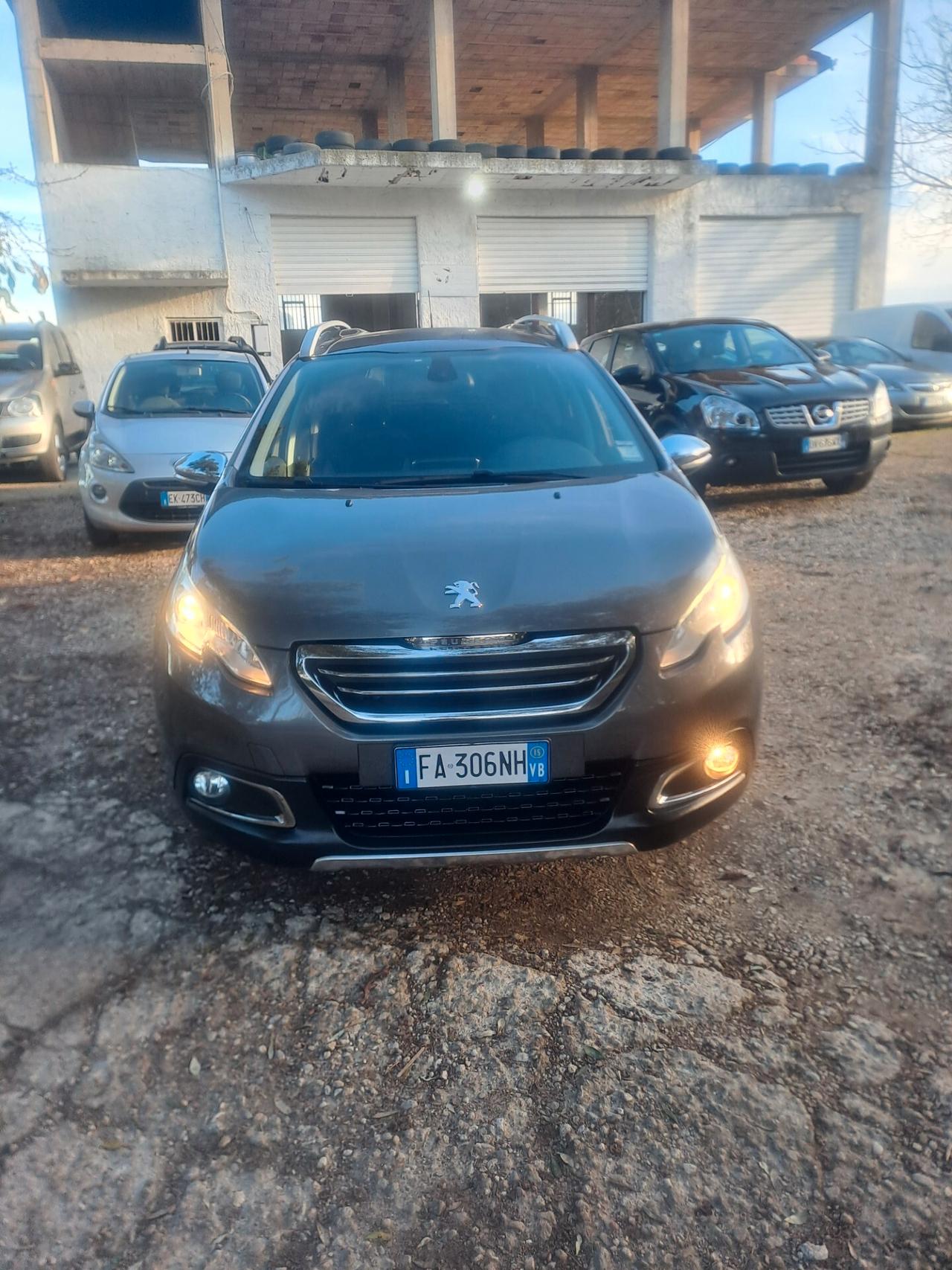 Peugeot 2008 BlueHDi 120 S&S Black Matt