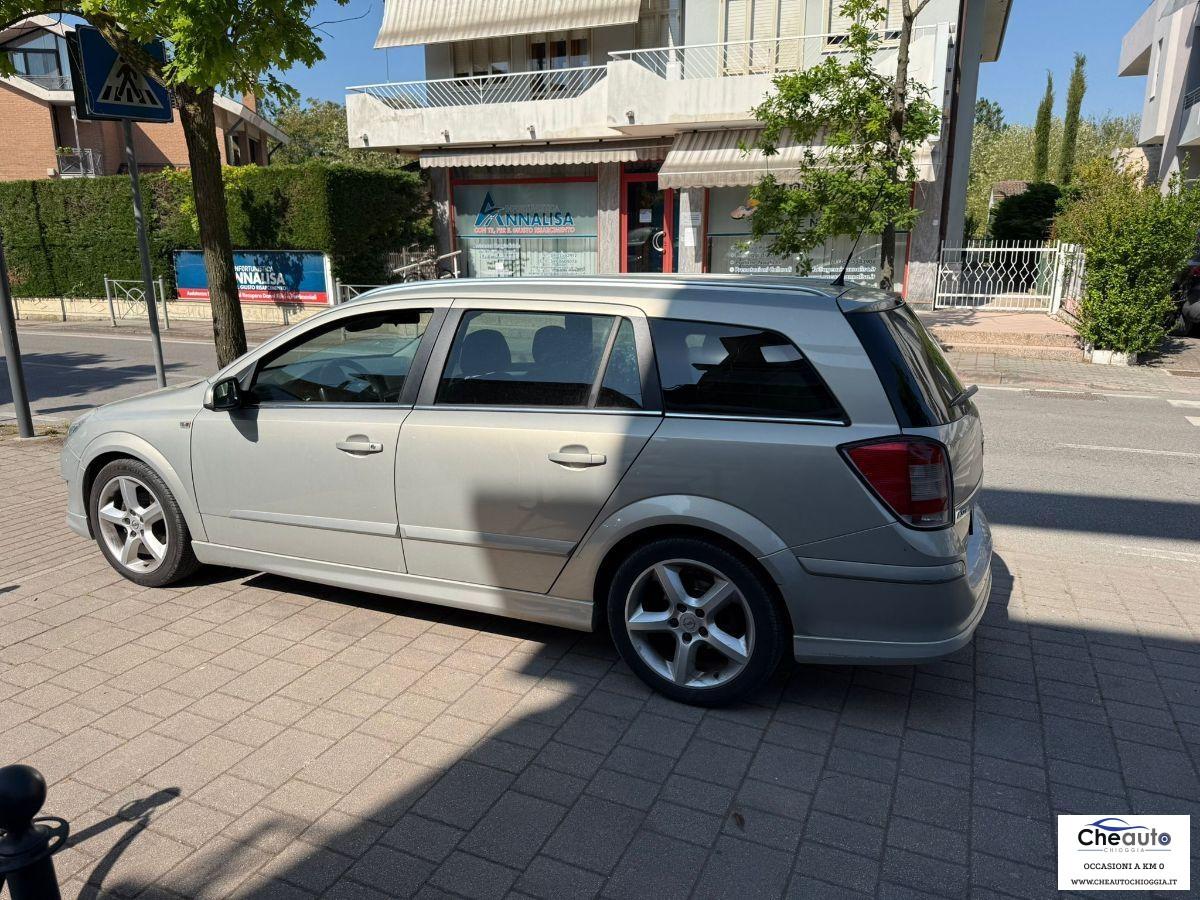 OPEL - Astra - 1.6 16V GPL-TECH SW Edition
