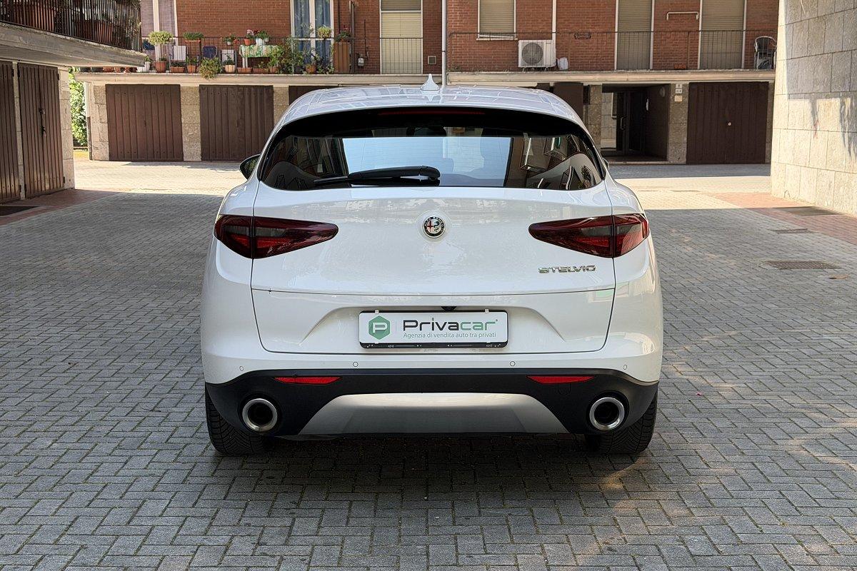 ALFA ROMEO Stelvio 2.2 Turbodiesel 160 CV AT8 RWD Business
