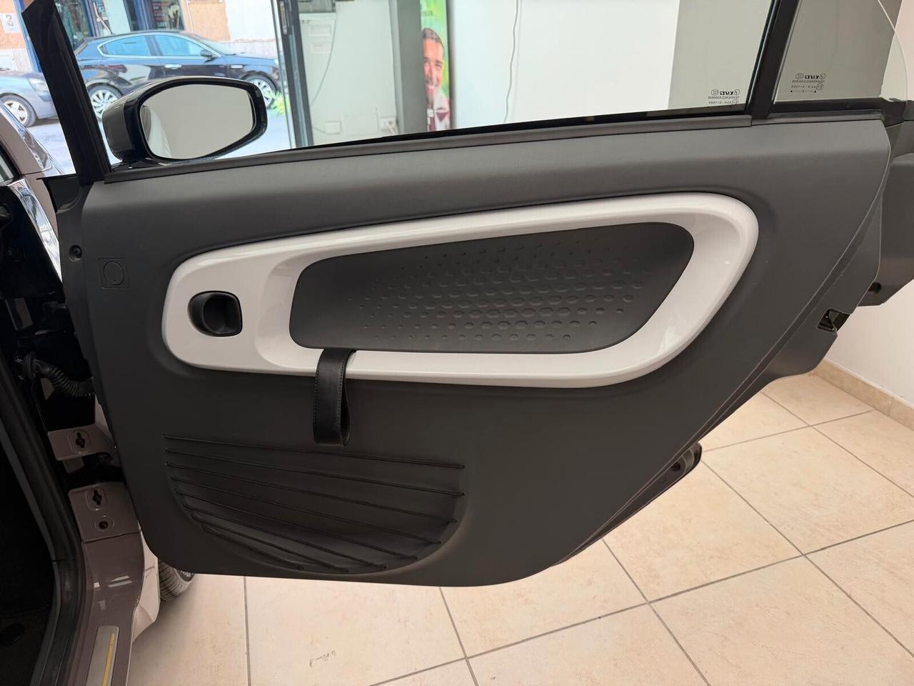 Xev Yoyo Pro rate da 140 al mese