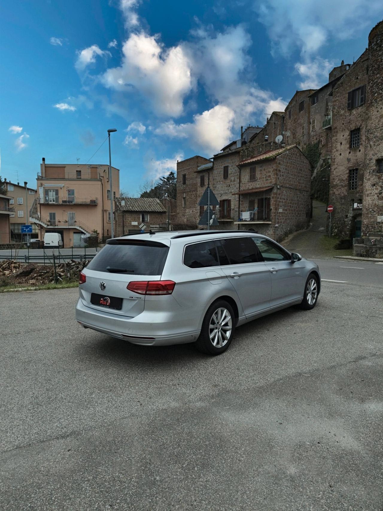 Volkswagen Passat Variant 1.6 TDI 120cv DSG