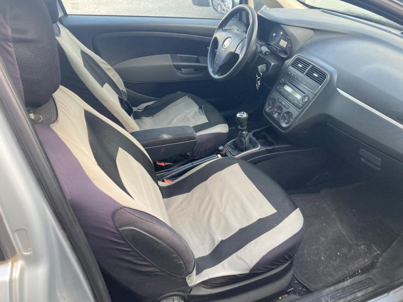 FIAT GRANDE PUNTO 1.3 MULTIJET (6 MARCE)