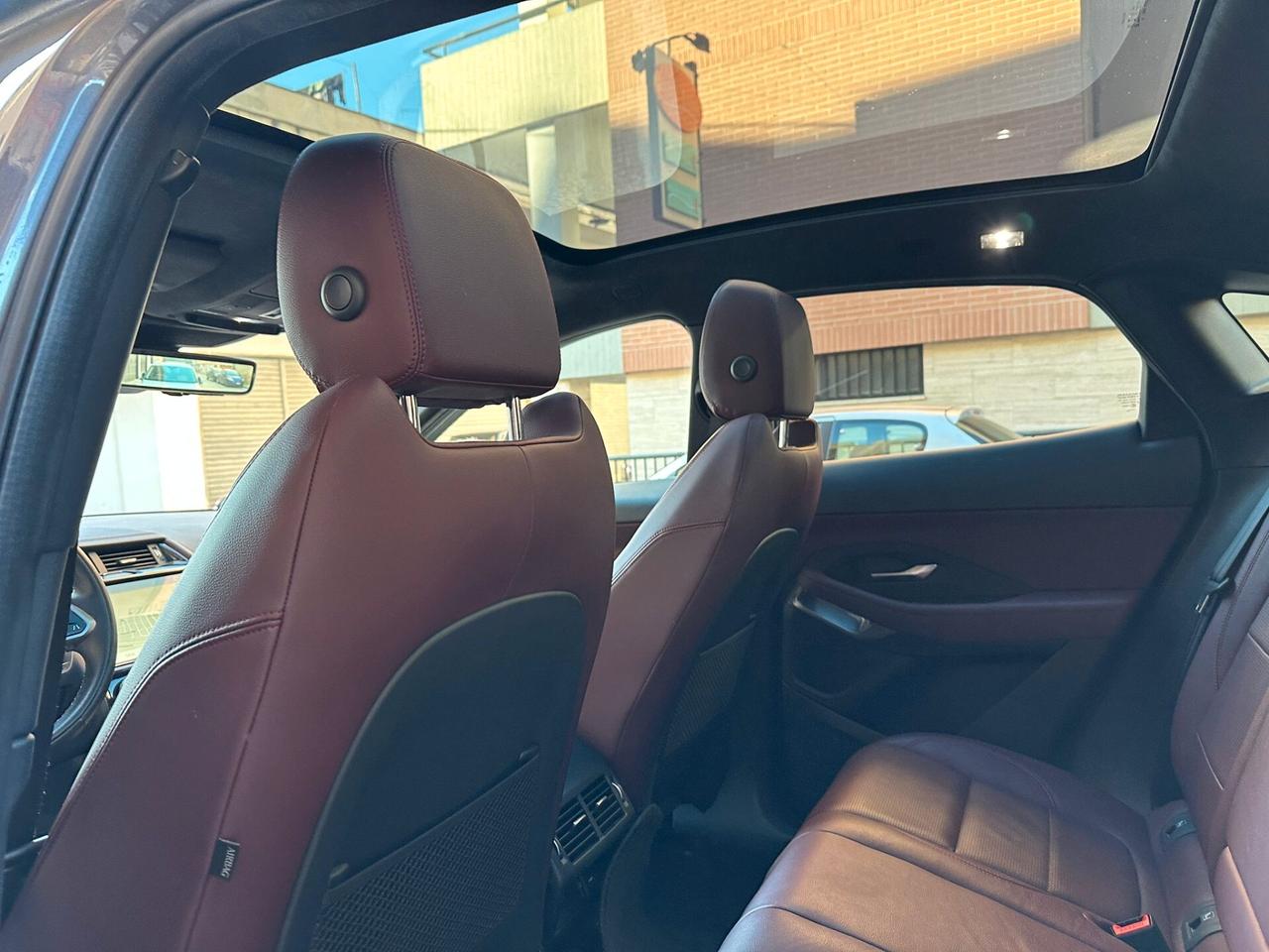 Jaguar E-Pace 2.0D 163CV AWD Auto R-Dynamic TETTO