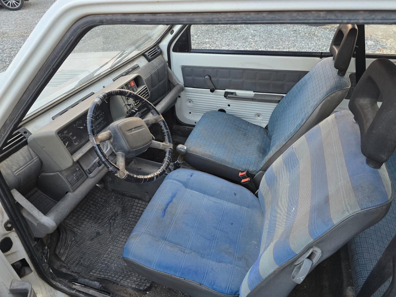 Fiat Panda 900 i.e. cat Young