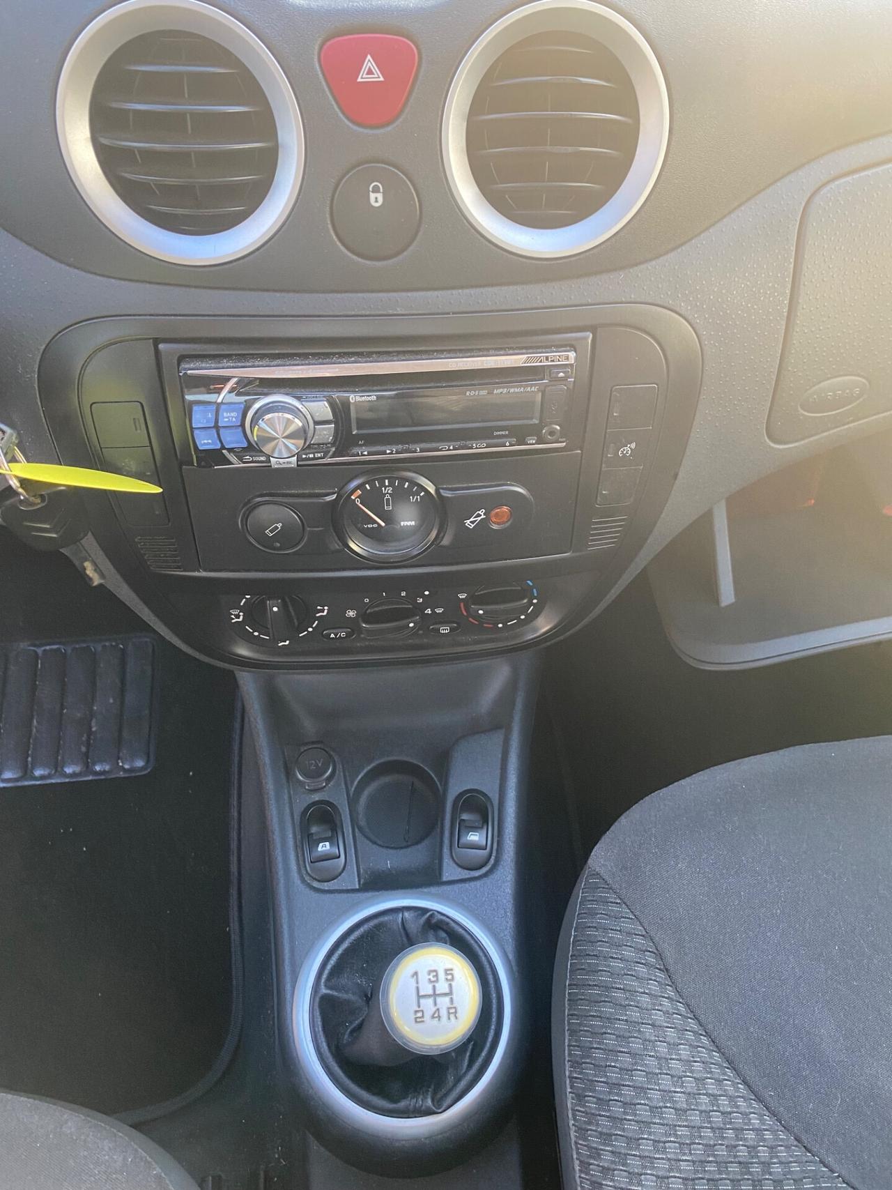 Citroen C3 1.4 B/ METANO