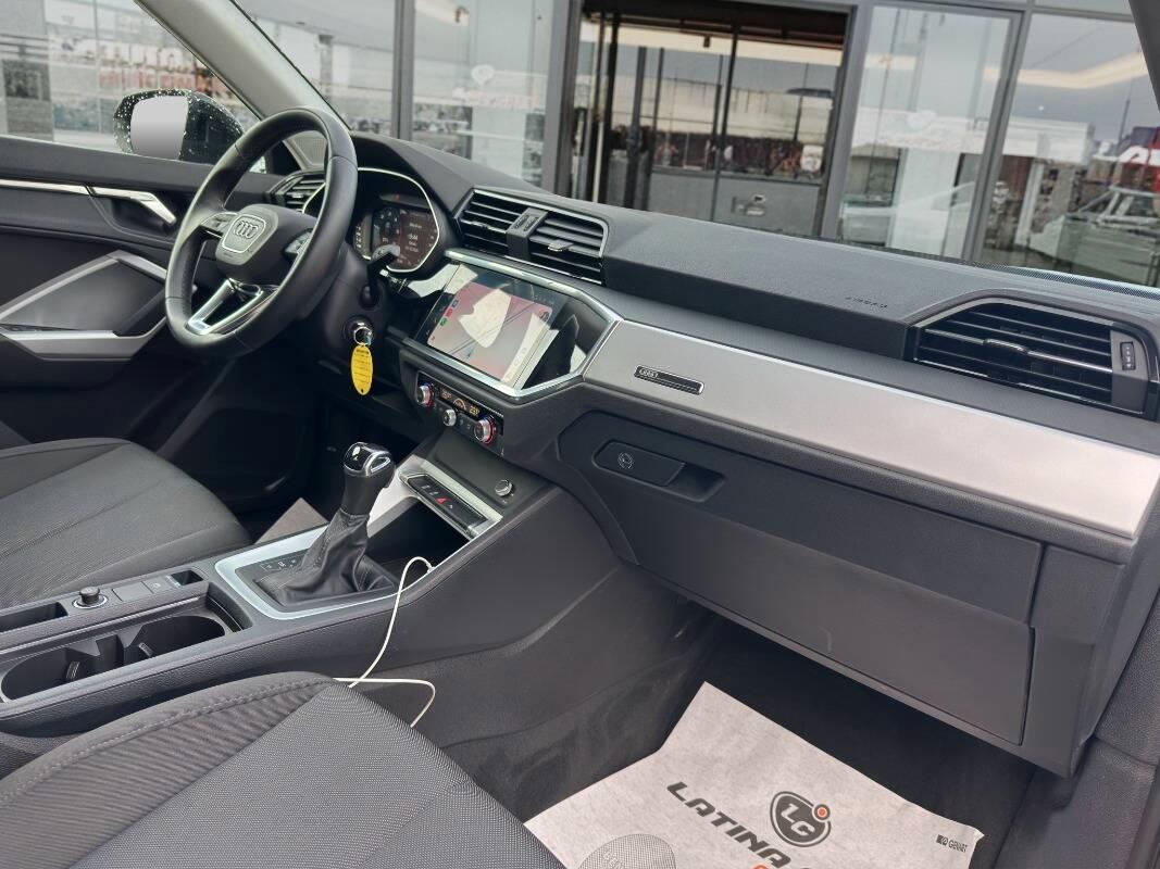 Audi Q3 35 2.0 tdi Business Plus AUTOM E CARPLAY