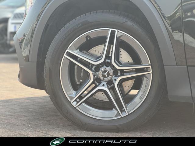 MERCEDES-BENZ GLB 200 d Automatic Premium