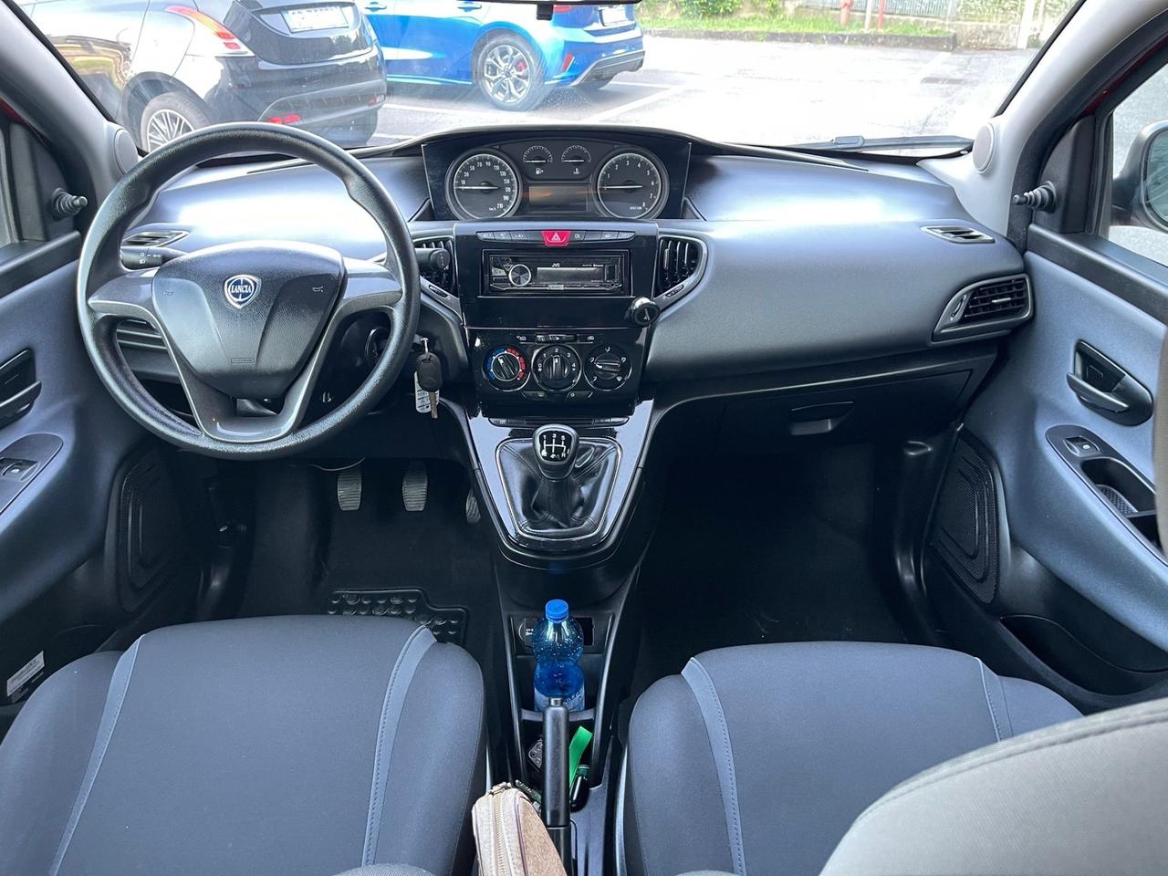 Lancia Ypsilon 1.2 69 CV 5 porte Platinum