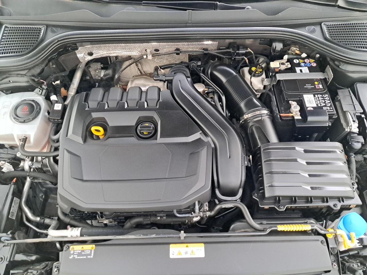 Volkswagen Golf 1.5 etsi evo life 130cv dsg