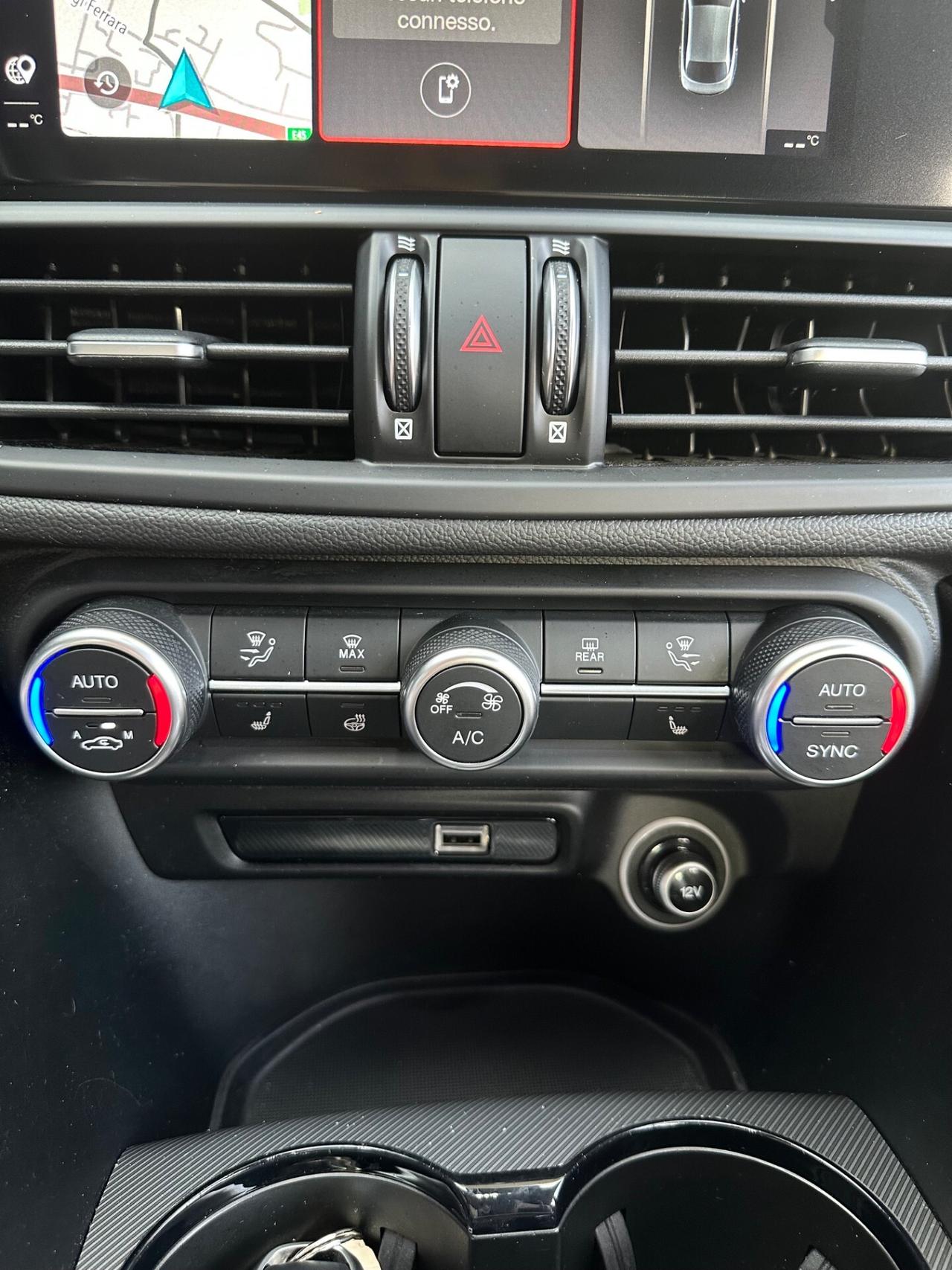 Alfa Romeo Giulia 2.2 TD 210cv AT8 Q4 Veloce