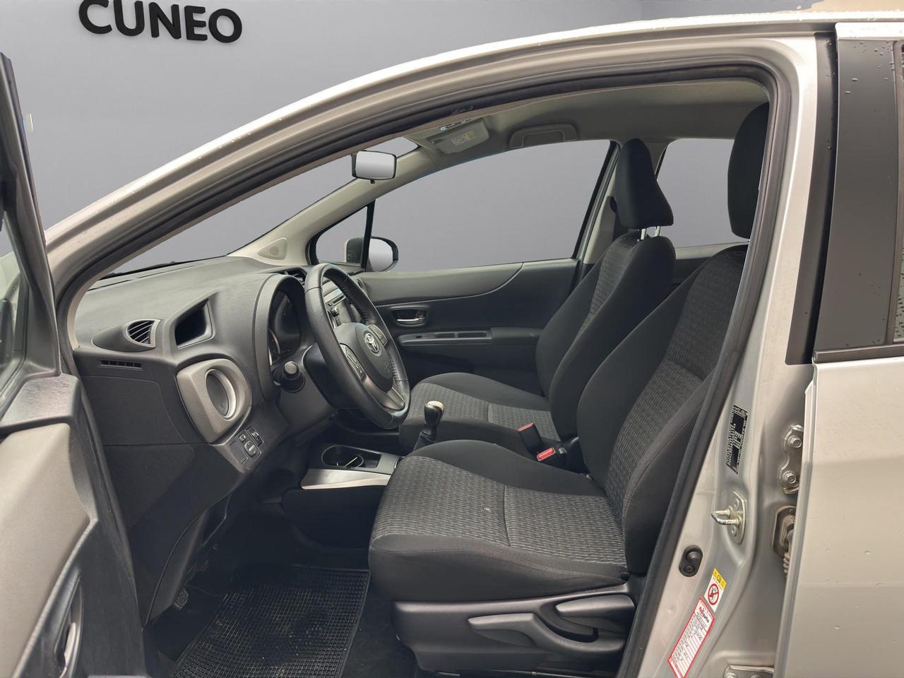 Toyota Yaris 5p 1.0 Lounge s/CL