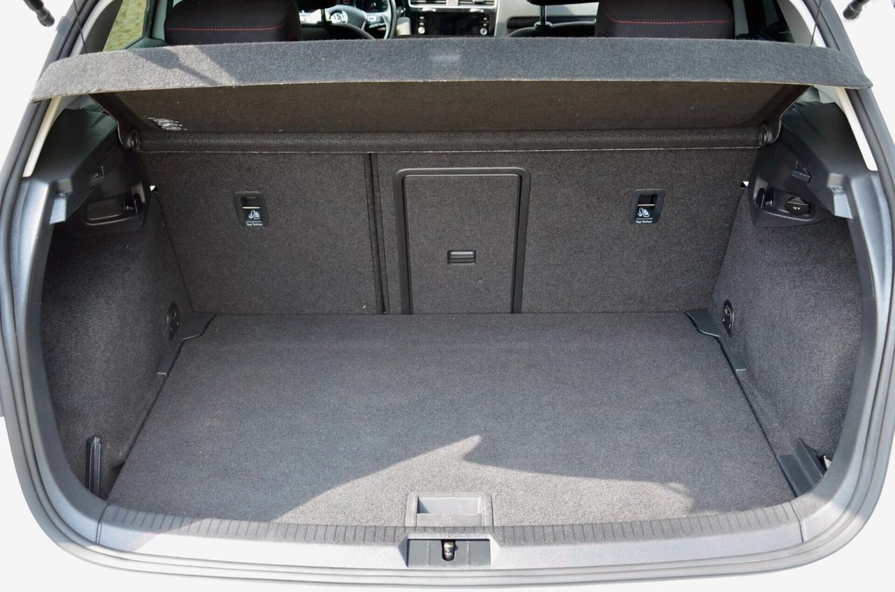 VOLKSWAGEN GOLF 5p 1.0 TSI TRENDLINE 85cv, OK NEOPATENTATI, EURO 6B, NAVI, RETROCAMERA, APPLE ANDROID, PERMUTE