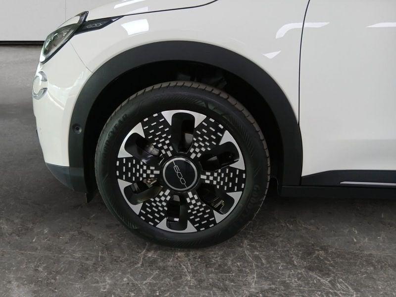 FIAT 600 1.2 hybrid La Prima 110cv auto