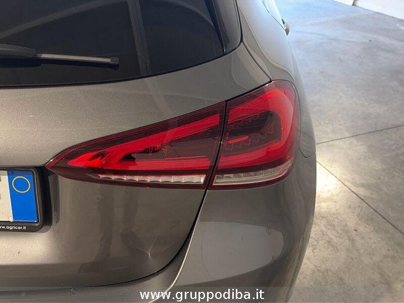 Mercedes-Benz Classe A - W177 2018 Diesel A 180 d Premium auto