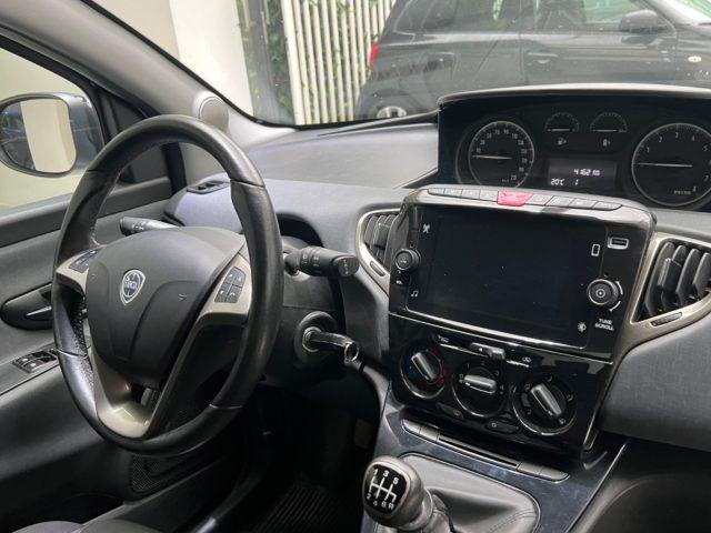 LANCIA Ypsilon 1.0 FireFly 5 porte S&S Hybrid Ecochic Gold