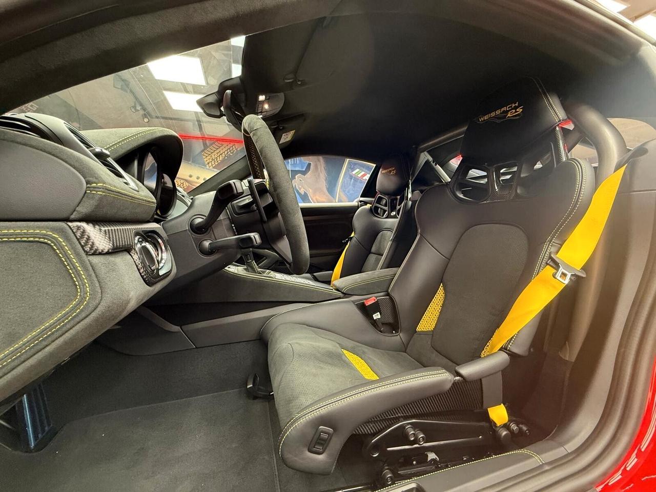 Porsche 718 Spyder 4.0 GT4 RS pdk WEISSACH RS PACK (718)