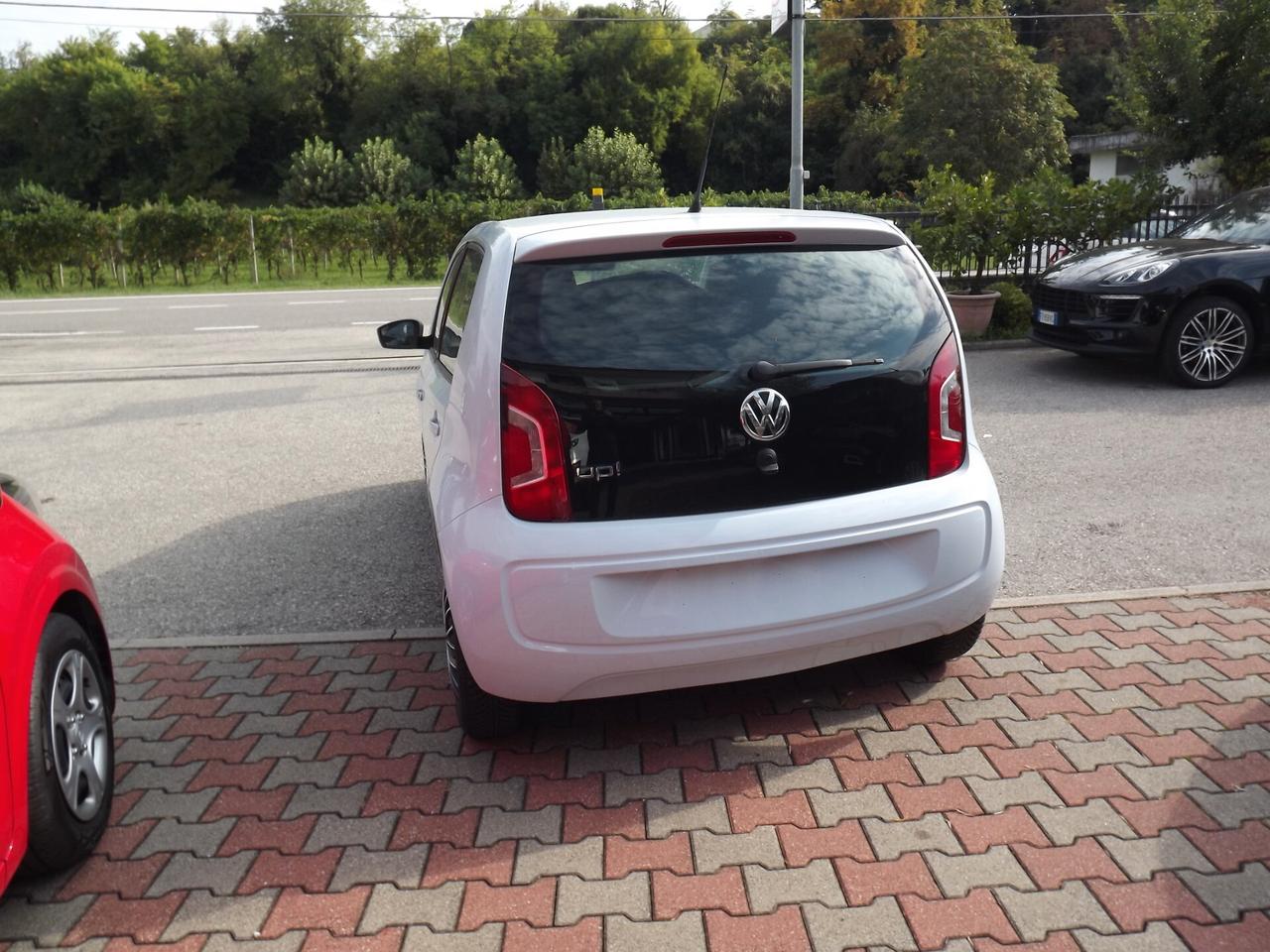 Volkswagen up! 1.0 75 CV 5p. move up!