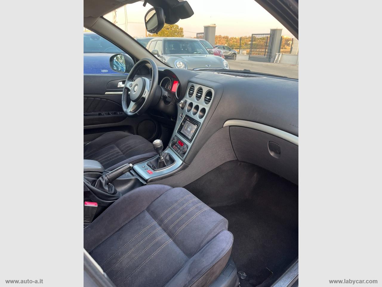 ALFA ROMEO 159 1.9 JTDm 16V SW Distinctive
