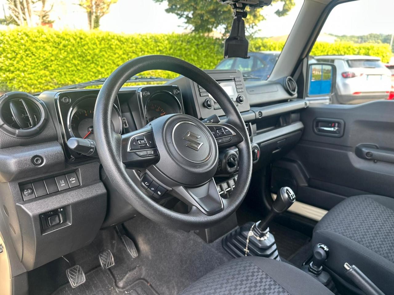 Suzuki Jimny 1.5 5MT PRO (N1)