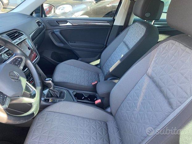 VOLKSWAGEN Tiguan 2.0 TDI 150 CV SCR DSG Life