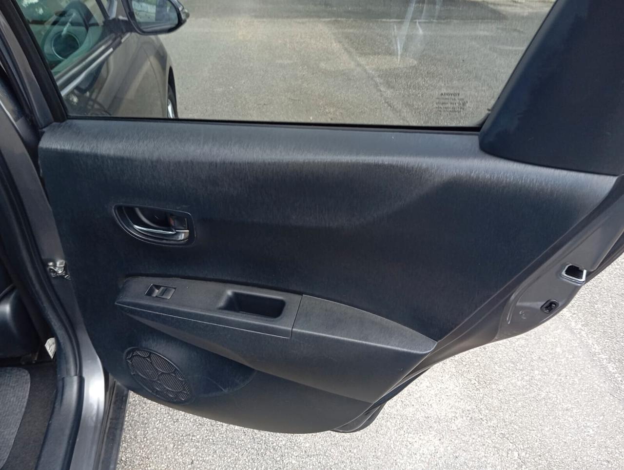 Yaris 1.3 5 porte Lounge "KM CERTIFICATI"